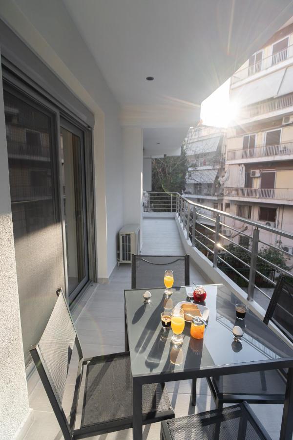 Petit Palace Trikala エクステリア 写真