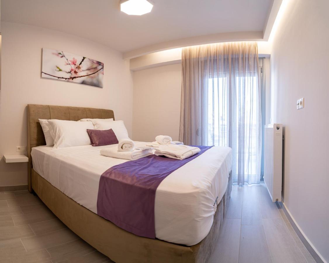 Petit Palace Trikala エクステリア 写真