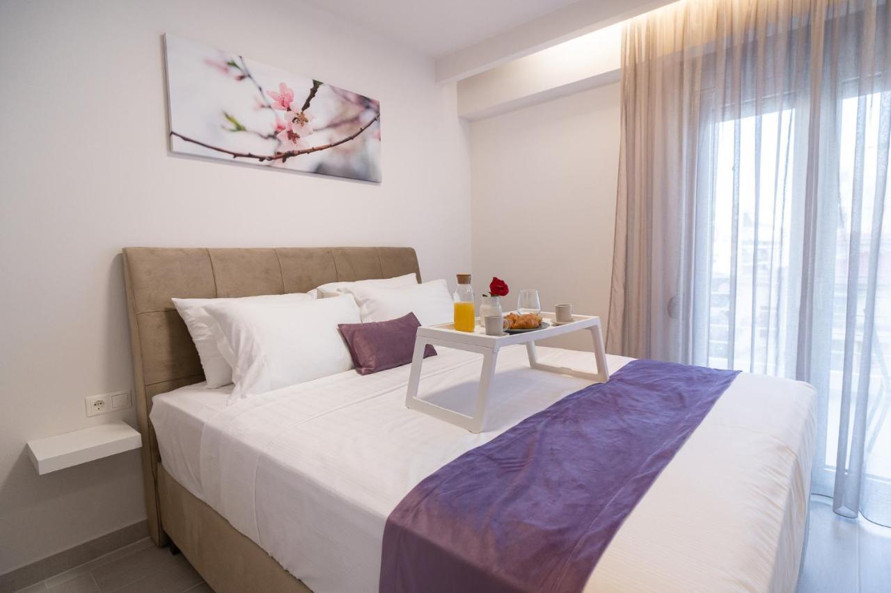 Petit Palace Trikala エクステリア 写真